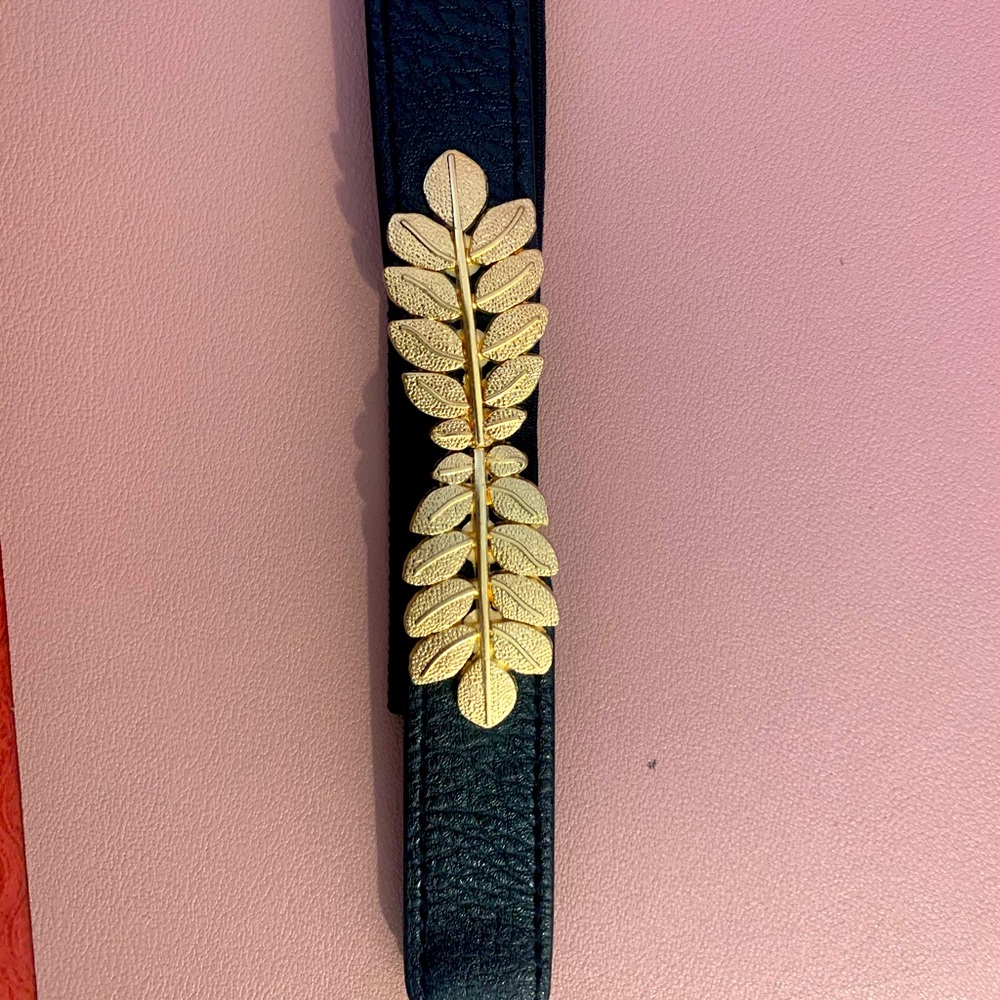 Women’s elastic belt